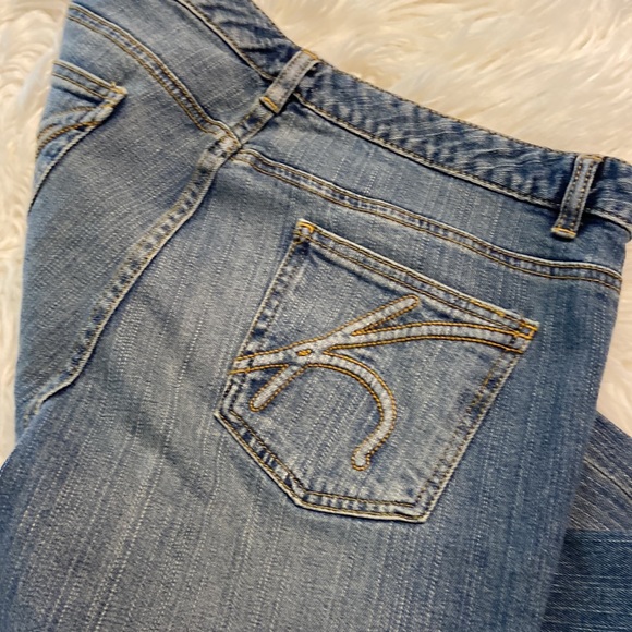 Michael Kors Jeans size 12 inseam 32 BNWOT see all pictures - Picture 16 of 16